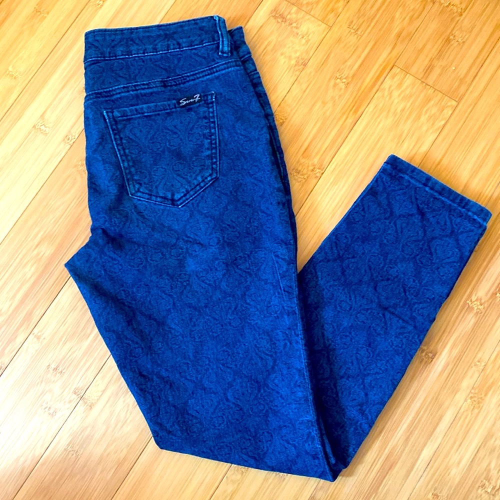 7 For All Mankind unique subtle pattern